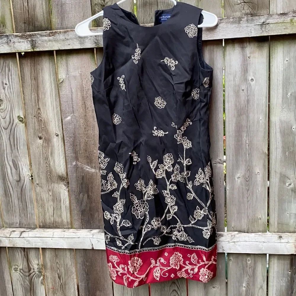Ann Taylor Floral Print silk dress sz. 4 petite